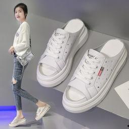 网红镂空拖鞋外穿图片,时尚与舒适的完美结合